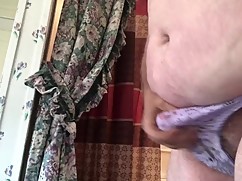 Big boy small dick, the port of wifeâ€™s underwear